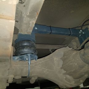 Пневмоподвеска на заднюю ось Mitsubishi Canter B