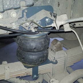 Пневмоподвеска на переднюю ось Mitsubishi Canter Euro 5