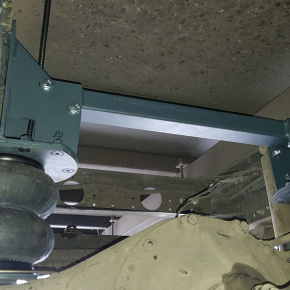 Пневмоподвеска на заднюю ось Mitsubishi Canter Euro 5