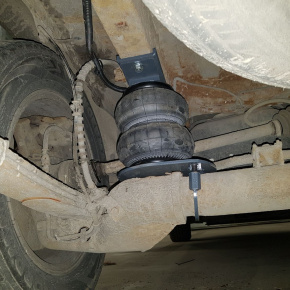Пневмоподвеска на заднюю ось Dodge Caravan IV, Chrysler Voyager