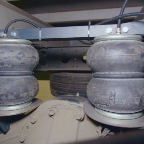 Задняя пневмоподвеска Hyundai Mighty EX8