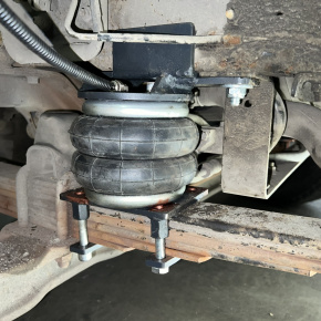 Передняя пневмоподвеска Isuzu Elf Elf 3.5, 5.5, NM