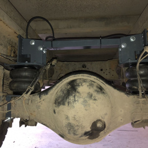 Пневмоподвеска на заднюю ось Isuzu NQR 75
