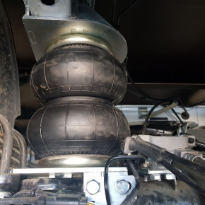 Пневмоподвеска на заднюю ось Ford Transit спарка RWD 2000-2018