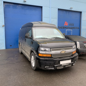 Пневмоподвеска на Chevrolet Express 1500 вкруг с системой управления