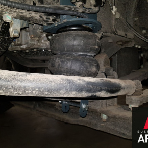 Пневмоподвеска на переднюю ось Mitsubishi/Fuso Canter C