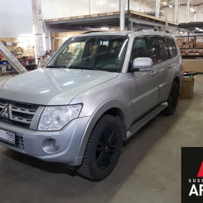 Установка пневмоподвески на заднюю ось Mitsubishi Pajero 4