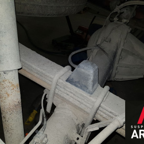 Задний мост с рессорами Toyota Tundra