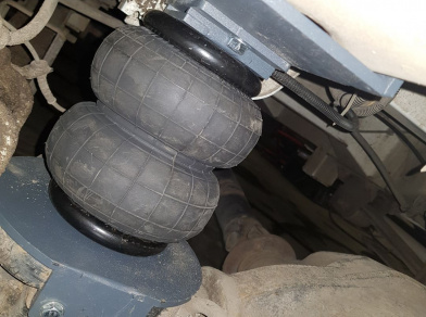 Рис. 11 Наши проекты: Пневмоподвеска на Renault Master для грузоподъемности - Этапы установки