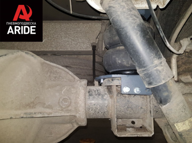 Рис. 10 Наши проекты: Пневмоподвеска на Renault Master для грузоподъемности - Этапы установки