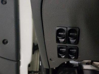 Рис. 18 Наши проекты: Пневмоподвеска на Hyundai HD 35 - Этапы установки