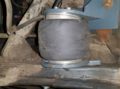 Рис. 7 Наши проекты: Установка дополнительной передней пневмоподвески ﻿Iveco Daily 35C