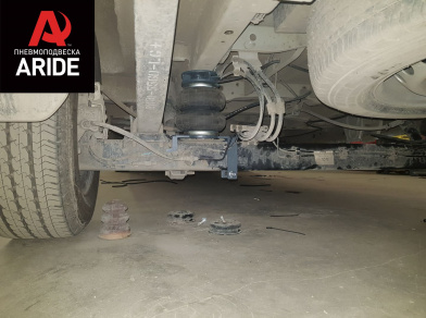 Рис. 3 Наши проекты: Пневмоподвеска на ﻿Ford Transit FWD для комфорта - Этапы установки