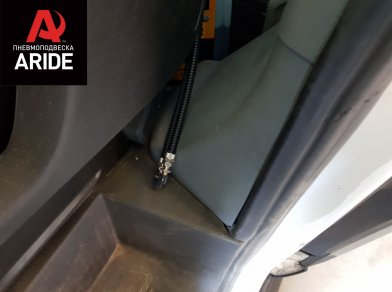 Рис. 5 Наши проекты: Пневмоподвеска на ﻿Ford Transit RWD - Этапы установки