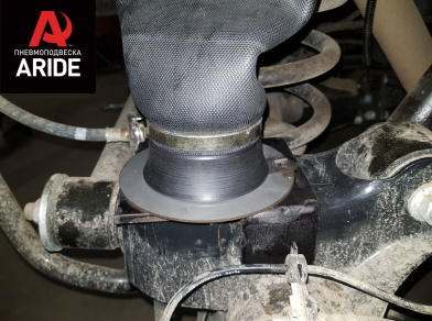 Рис. 14 Наши проекты: Пневмоподвеска на ﻿Mercedes X-class - установка задних пневмобаллонов