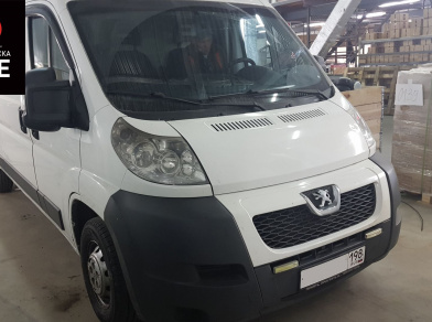 Рис. 1 Наши проекты: Пневмоподвеска на ﻿Peugeot Boxer для грузоподъемности - Этапы установки