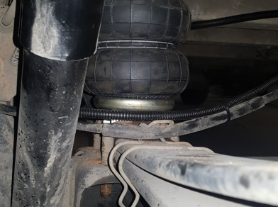 Рис. 3 Наши проекты: Пневмоподвеска на ﻿Peugeot Boxer для грузоподъемности - Этапы установки