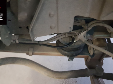 Рис. 7 Наши проекты: Пневмоподвеска на ﻿Mitsubishi Canter - Этапы установки