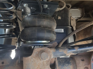 Рис. 3 Наши проекты: Пневмоподвеска на ﻿Dodge Ram 1500 - Этапы установки