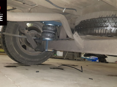 Рис. 8 Наши проекты: Пневмоподвеска на ﻿Ford Transit FWD для усиления - Этапы установки