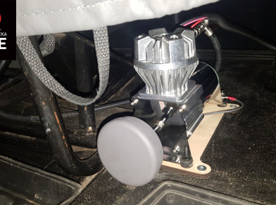 Рис. 4 Наши проекты: Пневмоподвеска на ﻿Ford Transit FWD для усиления - Этапы установки