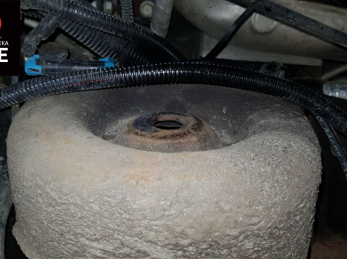 Рис. 19 Наши проекты: Пневмоподвеска на ﻿GMC Savanna 2500 - Этапы установки