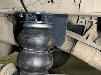 Рис. 13 Наши проекты: Пневмоподвеска на ﻿Volvo FL240 - Этапы установки