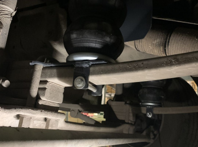 Рис. 15 Наши проекты: Пневмоподвеска на ﻿Volvo FL240 - Этапы установки