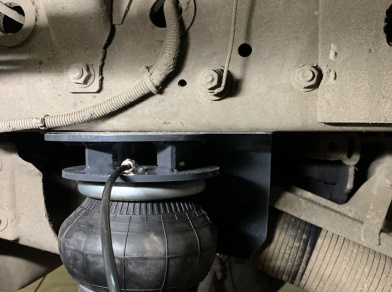 Рис. 19 Наши проекты: Пневмоподвеска на ﻿Volvo FL240 - Этапы установки