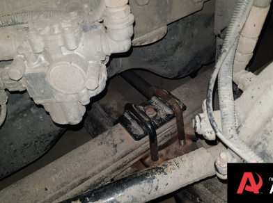 Рис. 17 Наши проекты: Пневмоподвеска на AVIA D120-170 в дополнение к рессорам