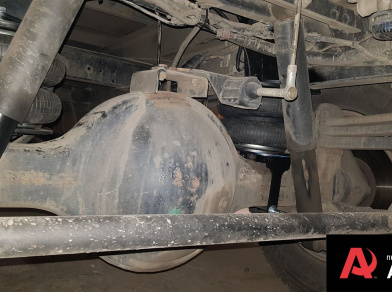 Рис. 9 Наши проекты: Пневмоподвеска на AVIA D120-170 в дополнение к рессорам