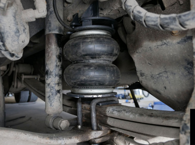 Рис. 3 Наши проекты: Пневмоподвеска на переднюю и заднюю ось Avia D120