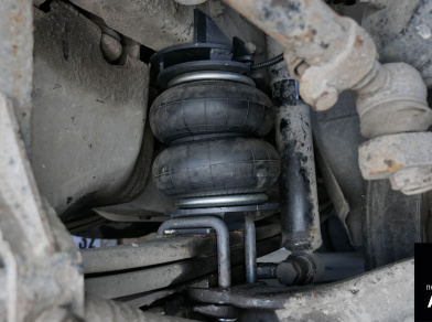 Рис. 2 Наши проекты: Пневмоподвеска на переднюю и заднюю ось Avia D120