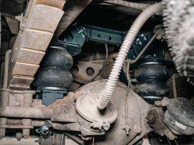 Рис. 2 Наши проекты: Пневмоподвеска на BAW Fenix