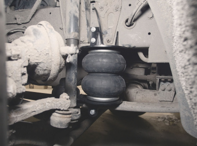 Рис. 8 Наши проекты: Пневмоподвеска Daf 45.220