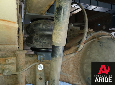 Рис. 9 Наши проекты: Пневмоподвеска на Isuzu NQR 90 - Этапы установки