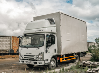 Рис. 1 Наши проекты: Пневмоподвеска на Isuzu Elf EC7