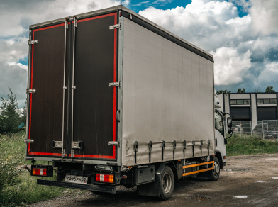 Рис. 2 Наши проекты: Пневмоподвеска на Isuzu Elf EC7