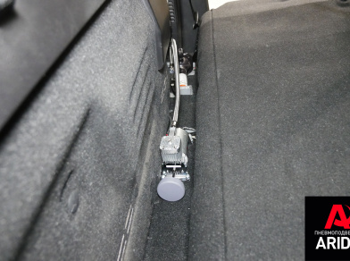 Рис. 4 Наши проекты: Пневмоподвеска на заднюю ось ISUZU D-MAX