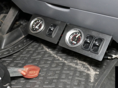 Рис. 6 Наши проекты: Пневмоподвеска на переднюю и заднюю ось Isuzu NP 75