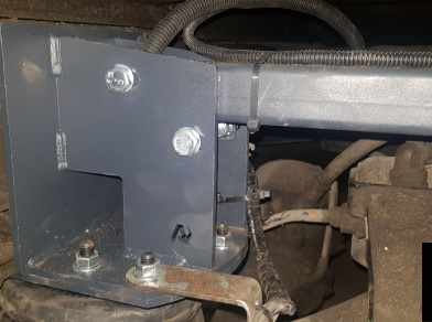 Рис. 4 Наши проекты: Пневмоподвеска на заднюю ось Isuzu ELF 9.5 | NQR 90 