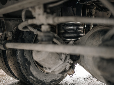 Рис. 4 Пневмоподвеска на JAC N-80