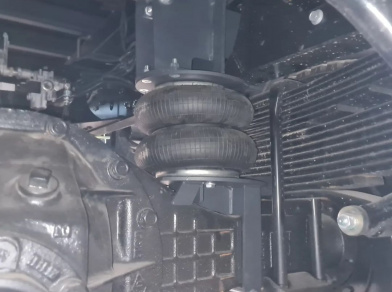 Рис. 4 Наши проекты: Установка вспомогательной пневмоподвески на JAC N120