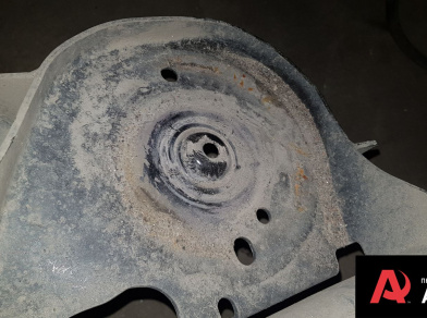 Рис. 4 Наши проекты: Пневмоподвеска на Renault Dokker - пневмобаллоны для задней оси