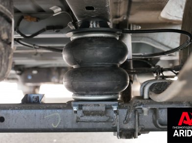 Рис. 6 Наши проекты: Пневмоподвеска на заднюю ось Renault Master FWD X62