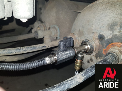 Рис. 13 Наши проекты: Пневмоподвеска на Renault Midlum - Этапы установки