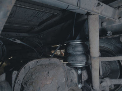 Рис. 6 Наши проекты: Пневмоподвеска Renault Midlum