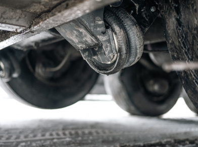 Рис. 3 Наши проекты: Meханизм подъёма оси Schmitz