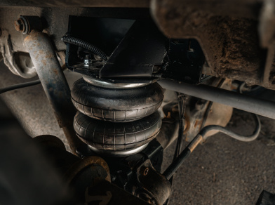 Рис. 6 Наши проекты: Установка пневмоподвески на Volkswagen Crafter