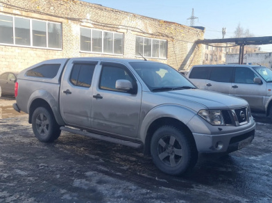 Рис. 1 Наши проекты: Установка пневмоподвески Ниссан Навара